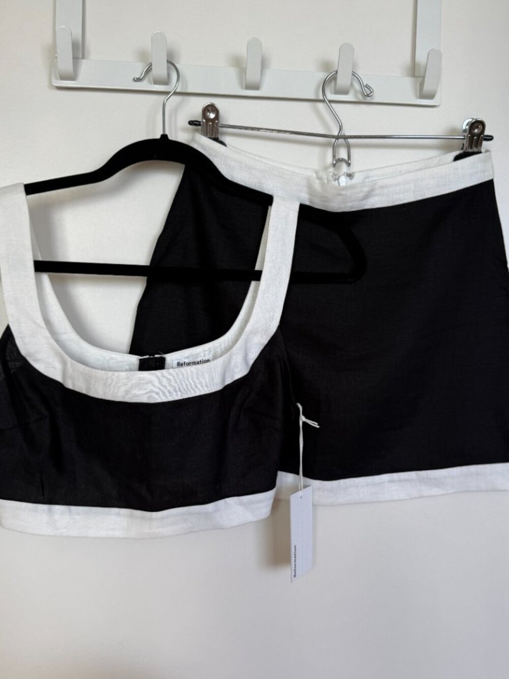 Reformation Robbie Linen Two Piece Set Black White Crop Top Mini Skirt Sz 2 NWT - Picture 8 of 11